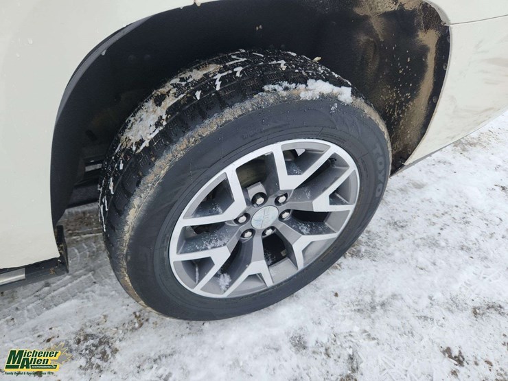 2015-gmc-yukon-denali-image-11