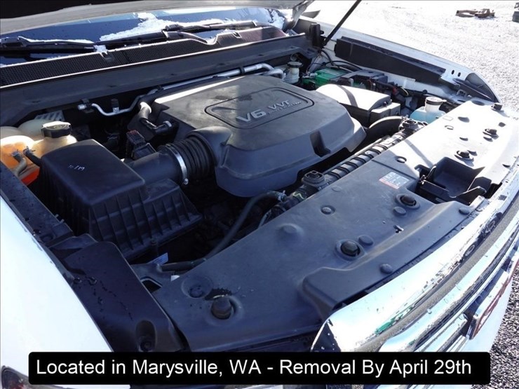 2016-gmc-canyon-image-21