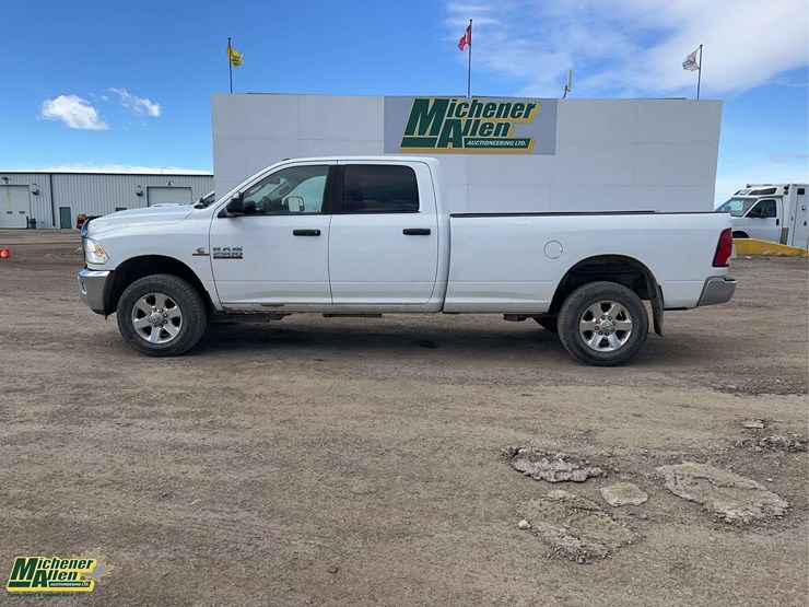 2014-dodge-2500-image-6