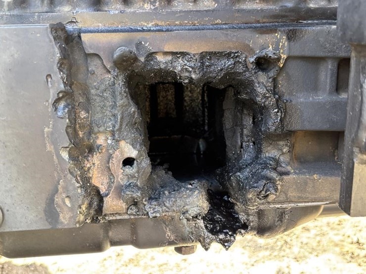 2005-kubota-m8200-image-10