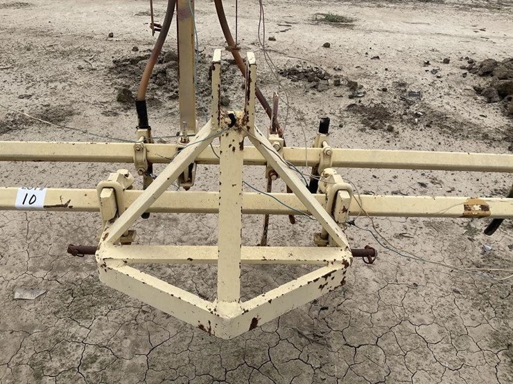 gandy-3-pt-8-row-30"-baiter-bar-image-11