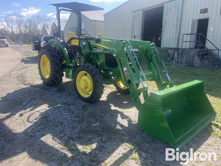 2020-john-deere-5055e-image-3