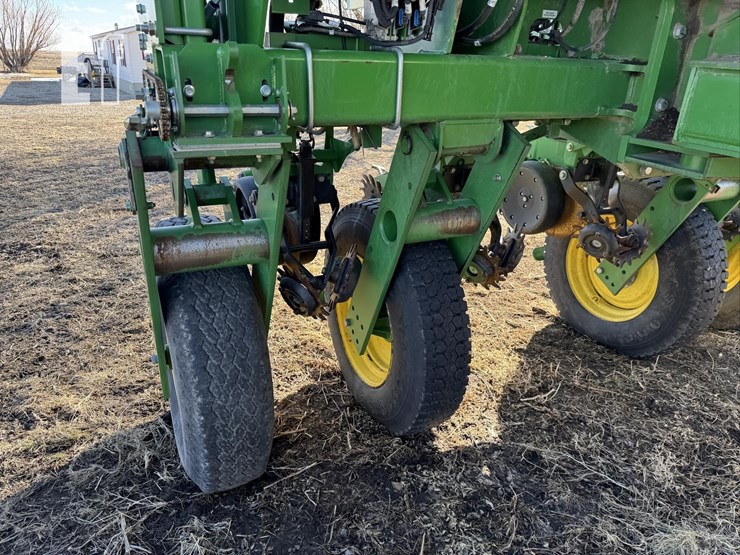 john-deere-1770-image-50