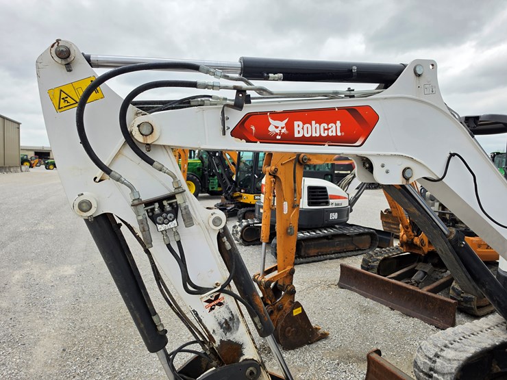 bobcat-e42-image-4