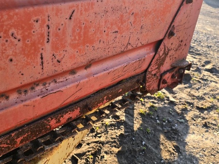 new-holland-513-image-12