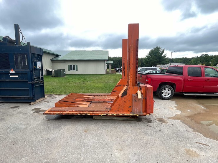 #356-•-forklift-lift-station-(shawano,-wi)-image-2