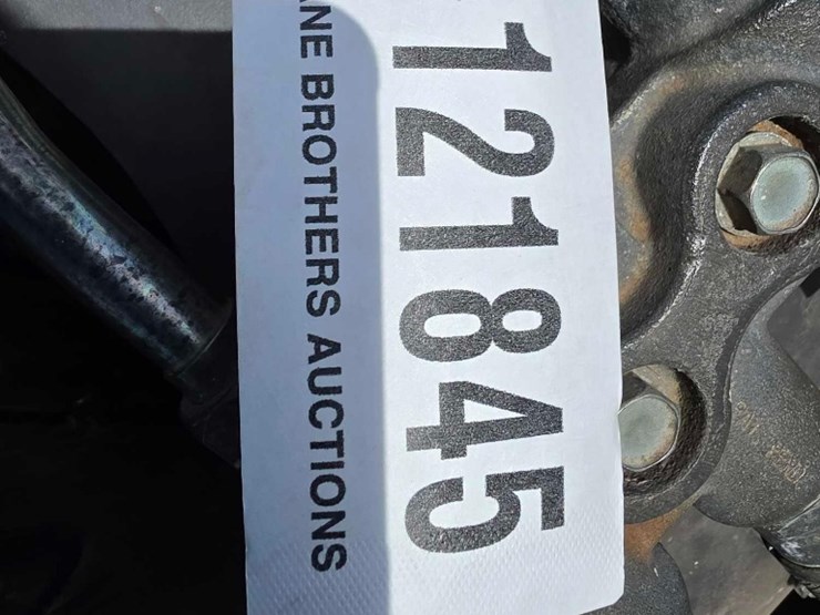 2012-new-holland-225-image-13