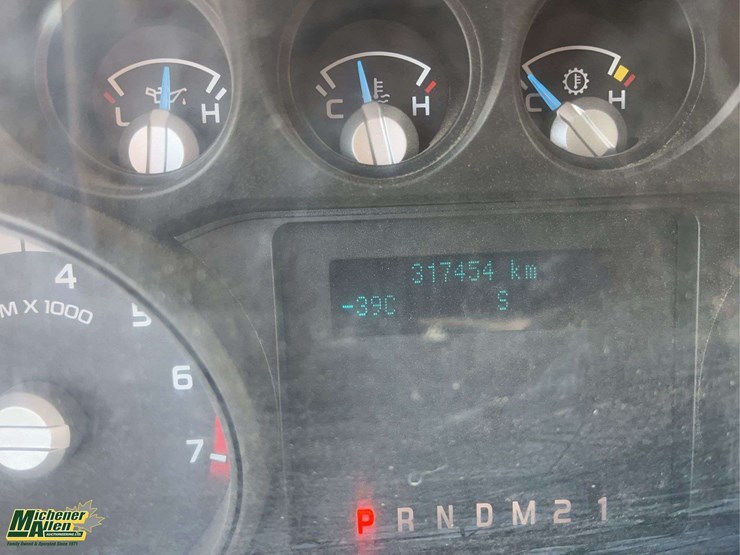 2013-ford-f250-image-23