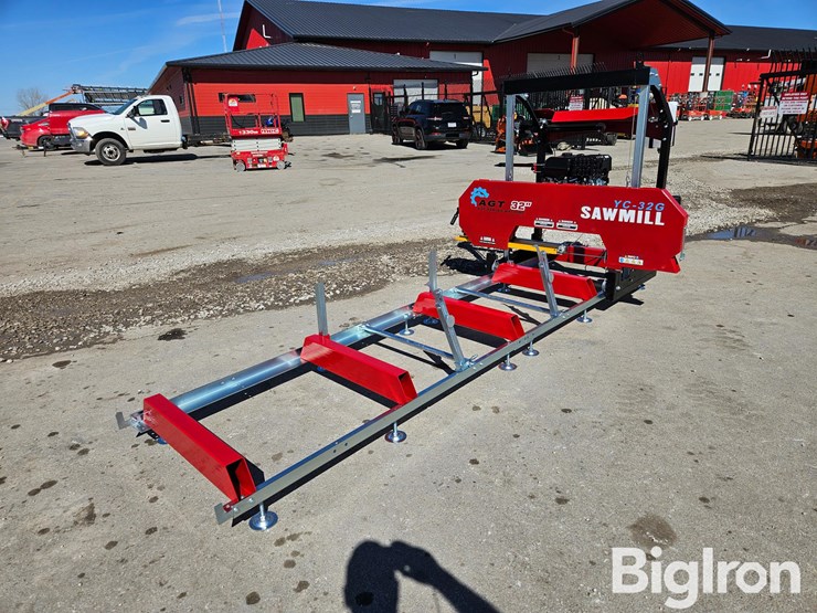 2025-massey-ferguson-730-image-1