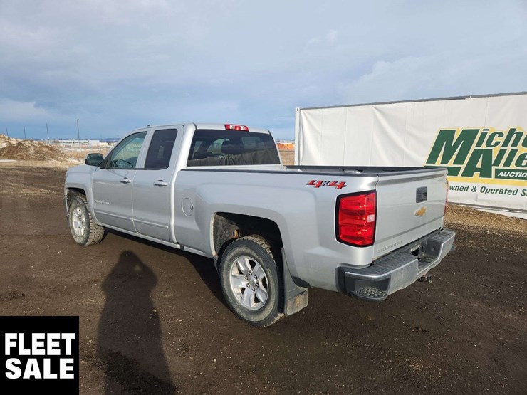 2018-chevrolet-silverado-1500-image-3