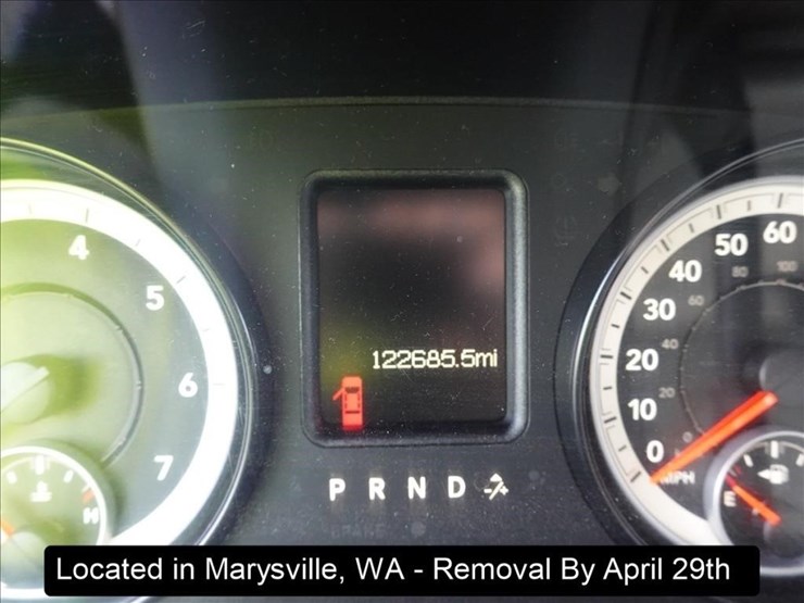 2014-dodge-1500-image-9