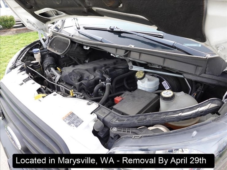 2015-ford-transit-image-18