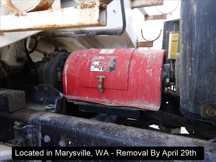 2005-international-7600-image-18