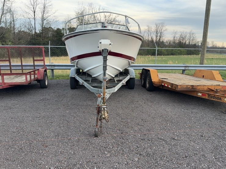 #4009-•-1979-dynamagles-21'-boat-image-2