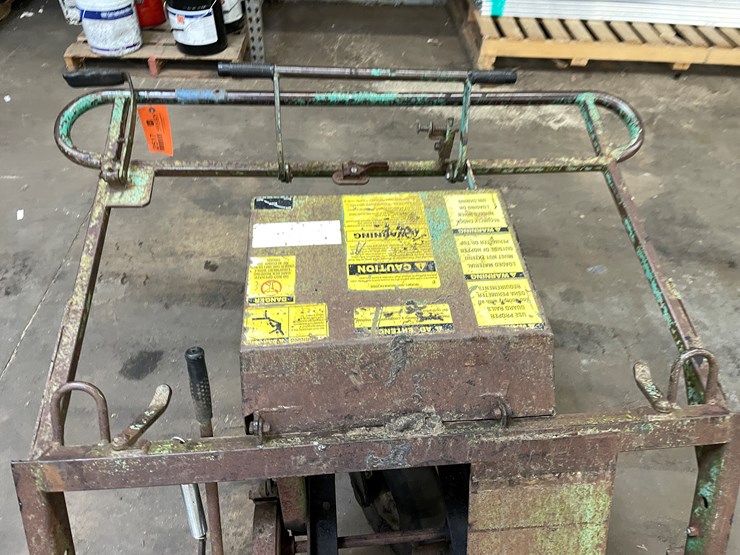 #2517-•-walk-behind-wheelbarrow-cart-(columbia-heights,-mn)-image-12