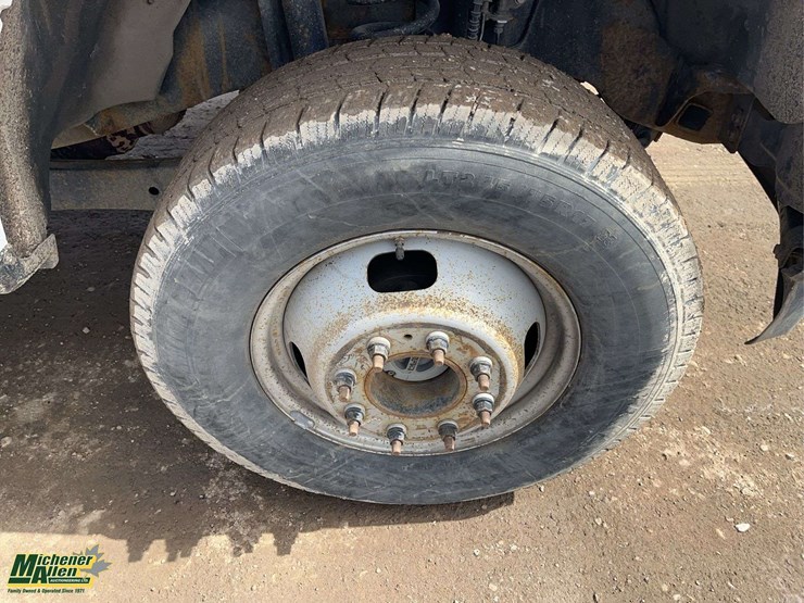 2017-ford-f350-image-12