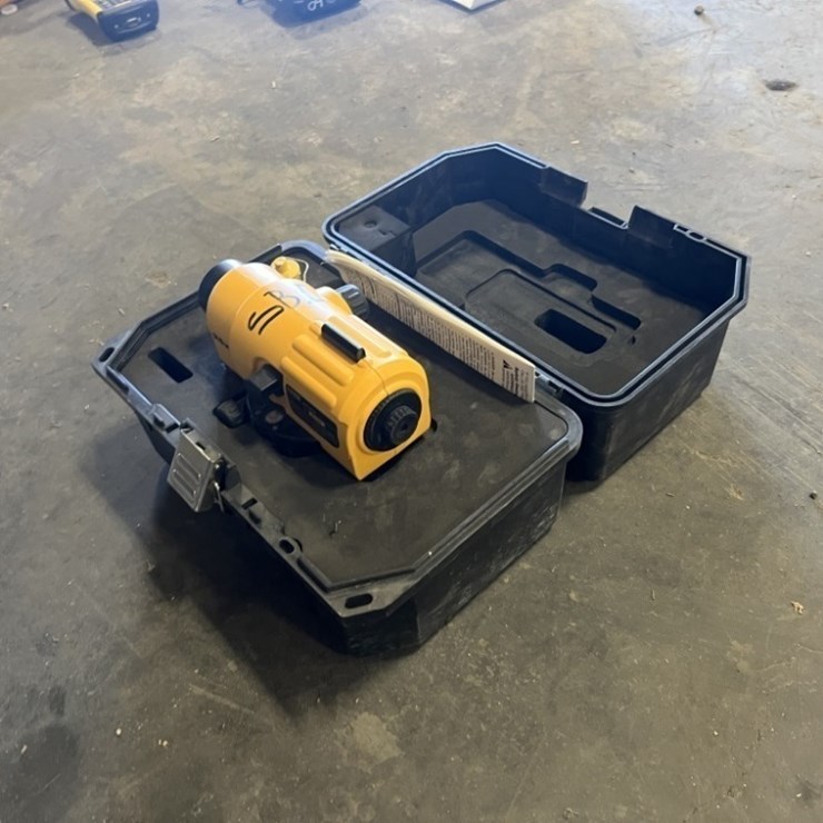 Dewalt DW096 Automatic Laser Level