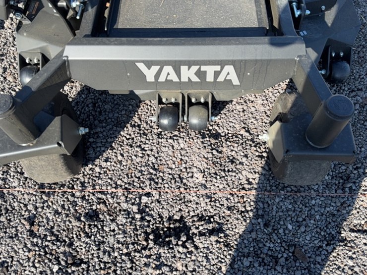 #4070-•-yakta-yxr-320-zero-turn-mower-image-4