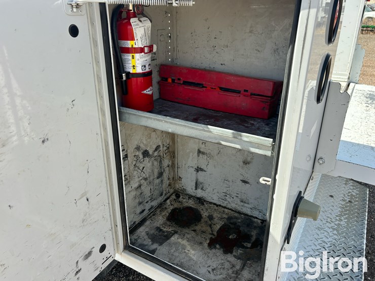 2012-ford-f350-image-17