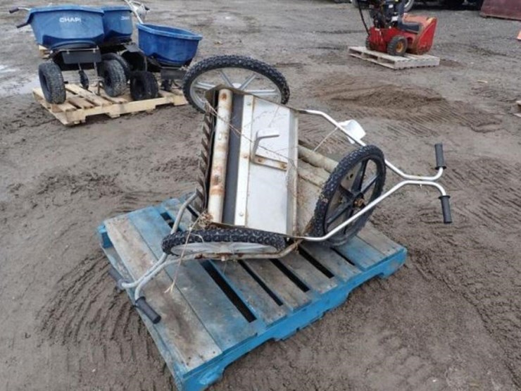 qty-of-(2)-spreaders-image-2