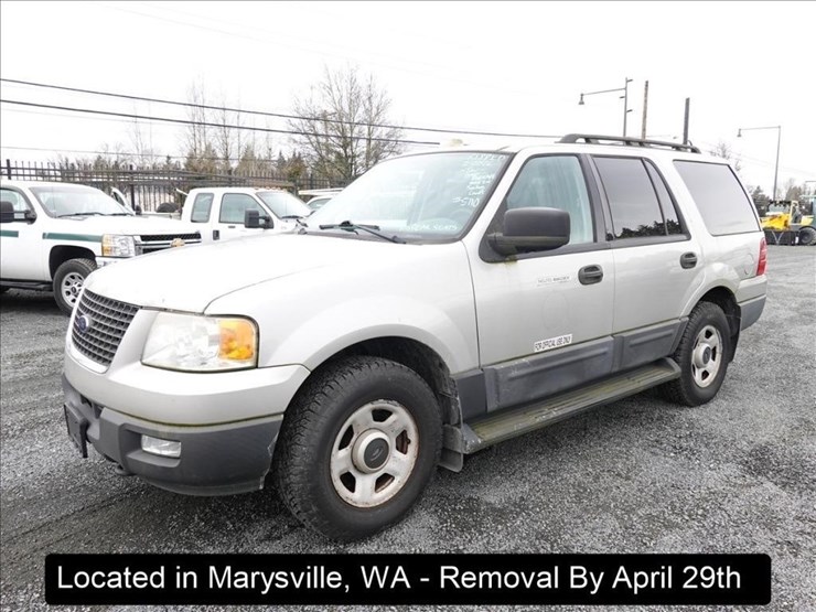 2005-ford-expedition-xlt-image-1