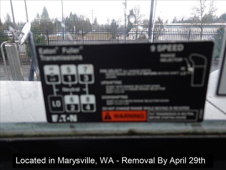 2009-gradall-xl3100-image-22