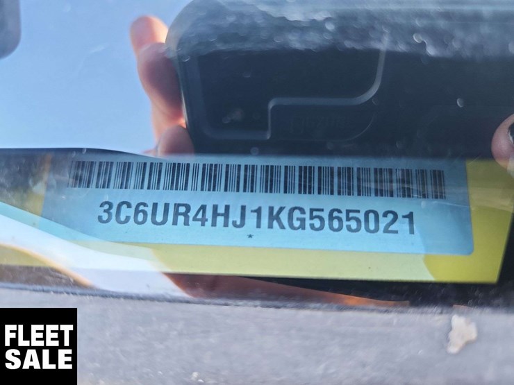 2019-dodge-2500-image-47