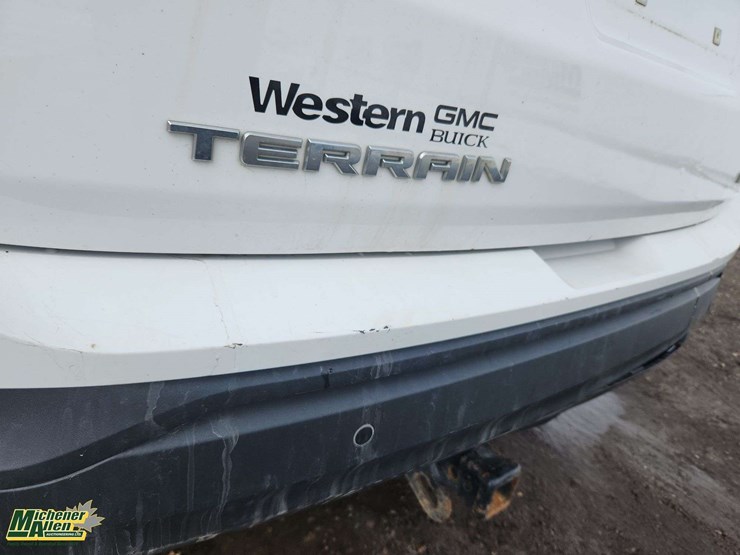 2018-gmc-terrain-sle-image-41