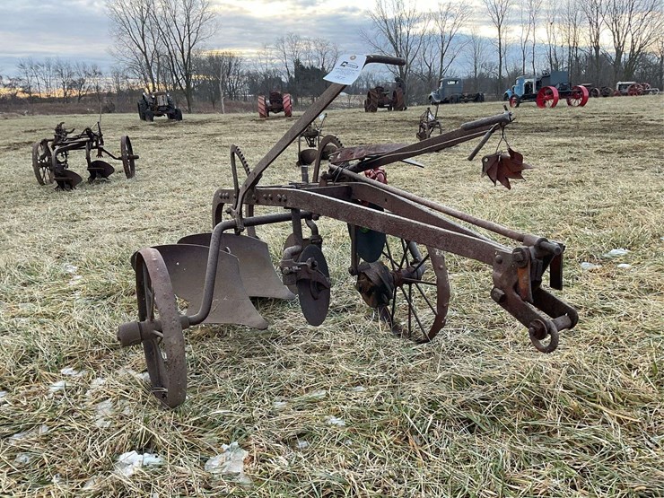 two-bottom-plow-image-11