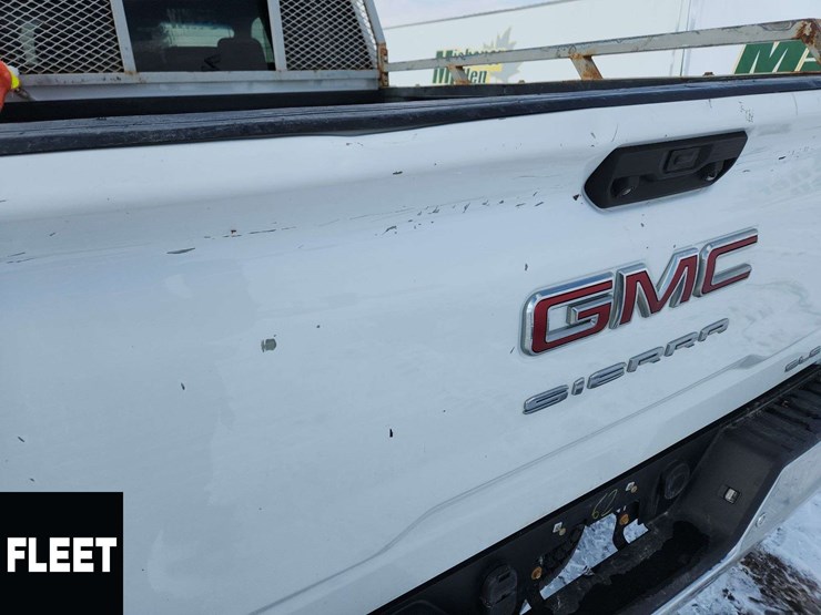 2021-gmc-sierra-2500hd-image-37