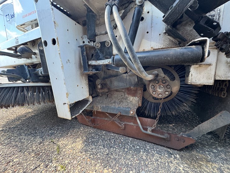 2004-johnston-mx450-image-16