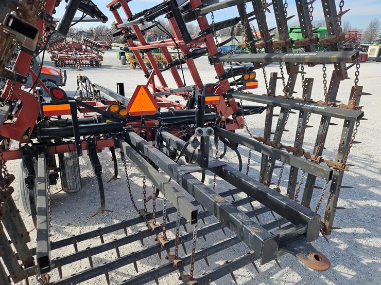 case-ih-200-image-10