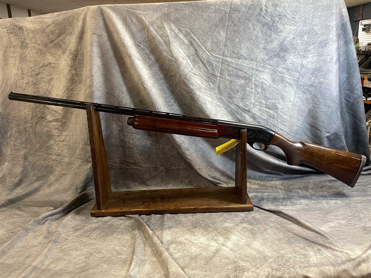 #10118-•-remington-11-87-premier,-12-ga.-semi-auto-shotgun,-sn:-pc763560-image-9