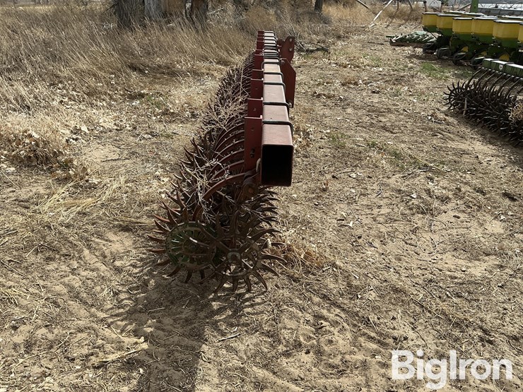 international-181-image-4