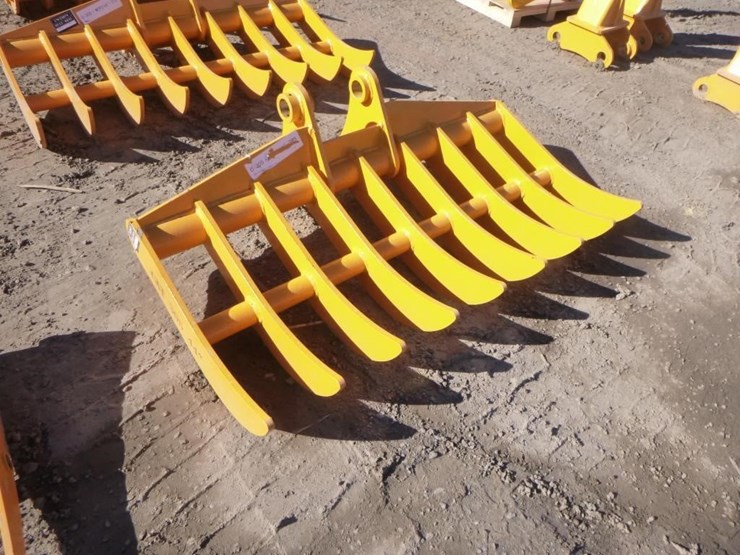 caterpillar-305-image-2