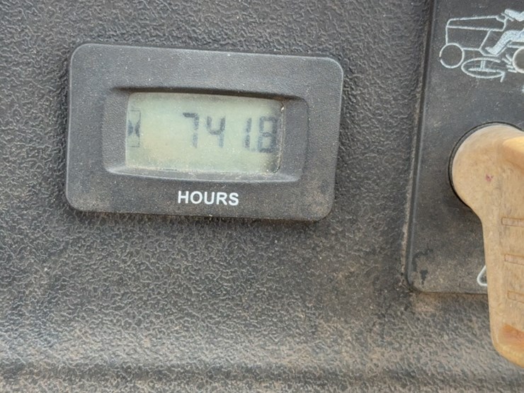 #4098-•-simplicity-riding-mower-image-12