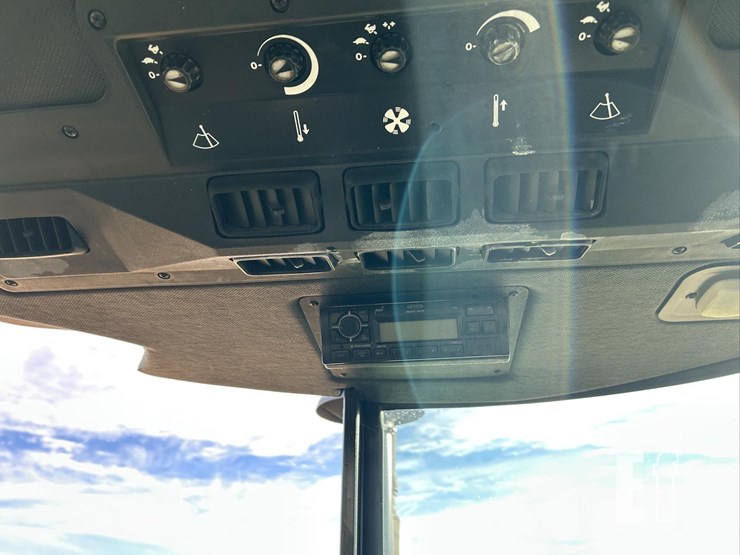 john-deere-4440-image-53