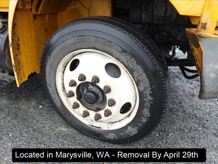 2002-international-durastar-4400-image-23