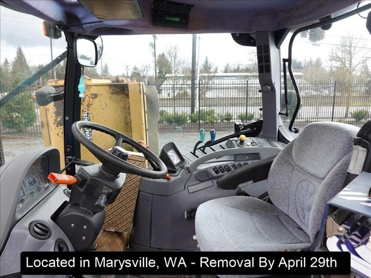 2007-new-holland-ts110a-image-6