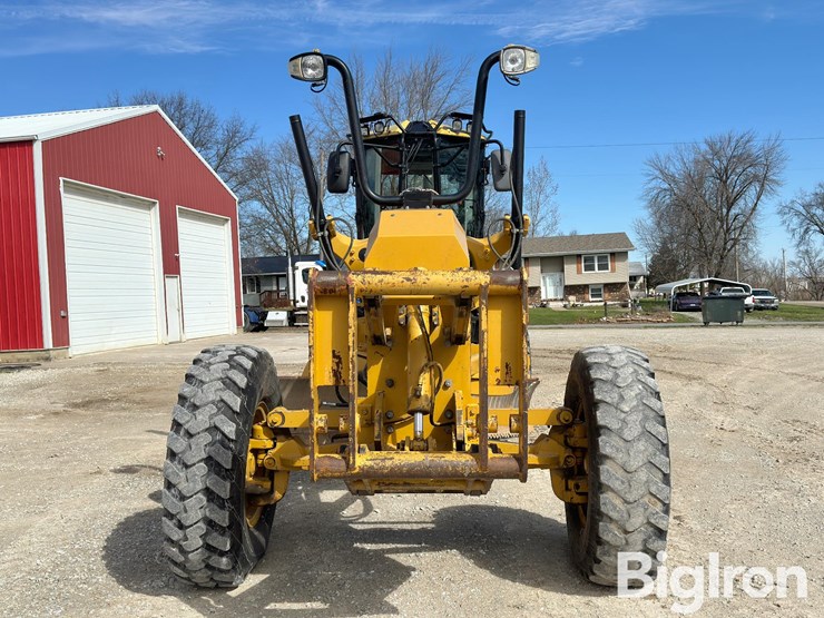 2013-caterpillar-140m2-vhp-plus-image-2