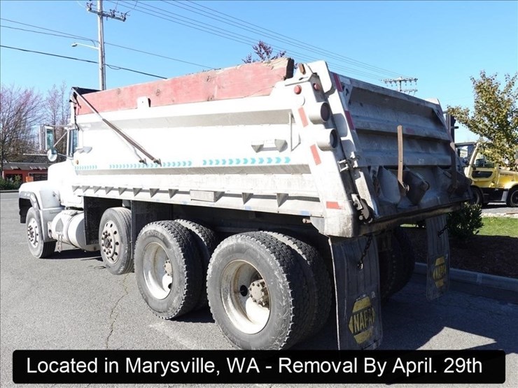 1995-mack-rd688s-image-29