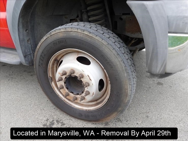 2005-ford-f450-image-18