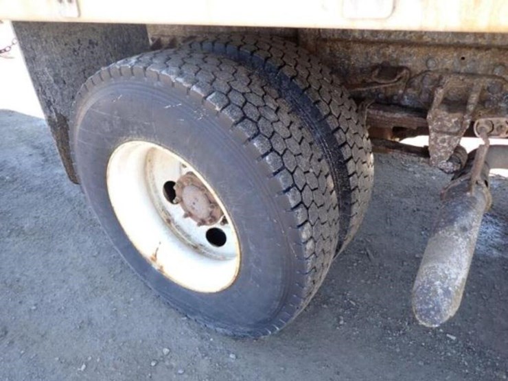 2016-ford-f750-image-45