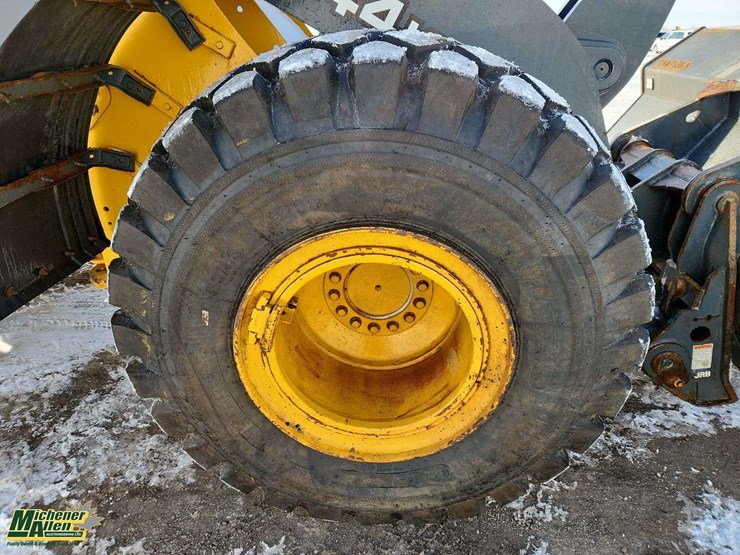 2015-deere-644k-image-13