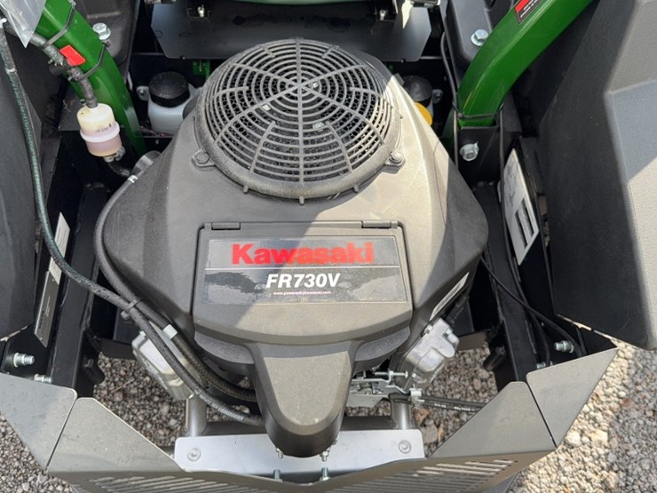 #4077-•-yakta-yxr-120-zero-turn-mower-image-9