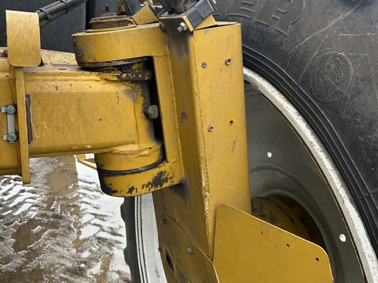 2009-ag-chem-rogator-ss1084-image-12