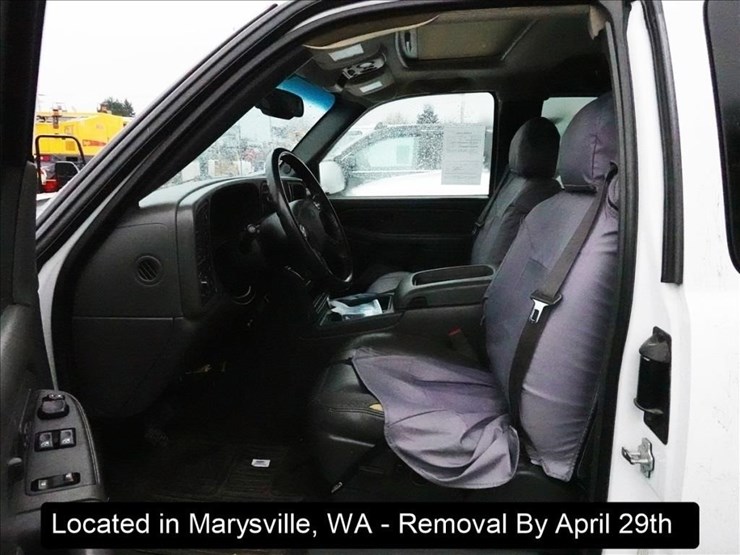 2006-chevrolet-1500-image-3