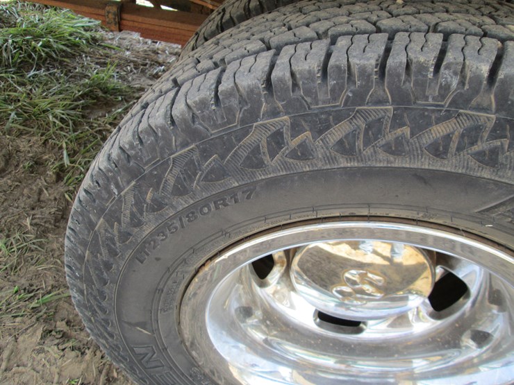 2011-dodge-3500-image-6