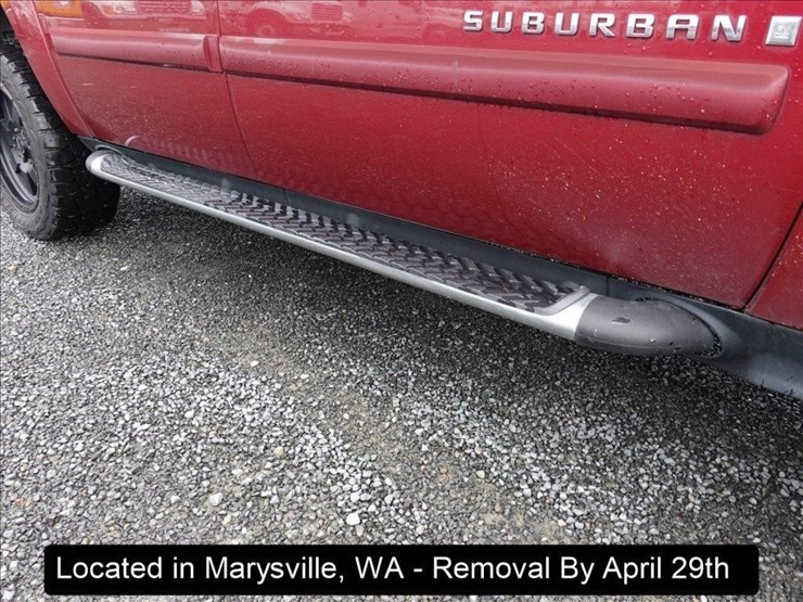 2007-chevrolet-suburban-image-22