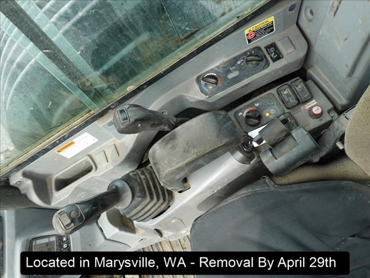 2015-kubota-kx080-4-image-8